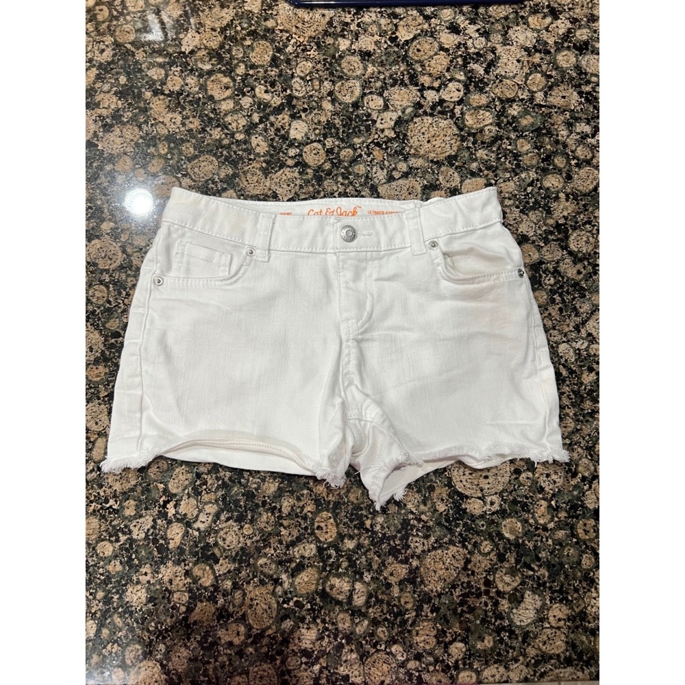 Cat & Jack Girls White Denim Shorts Ultimate Stretch Size L 10/12 Raw Hem